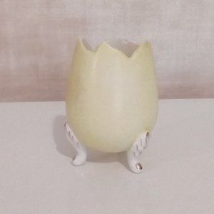 Cracked Egg Planter Yellow Gold Trim